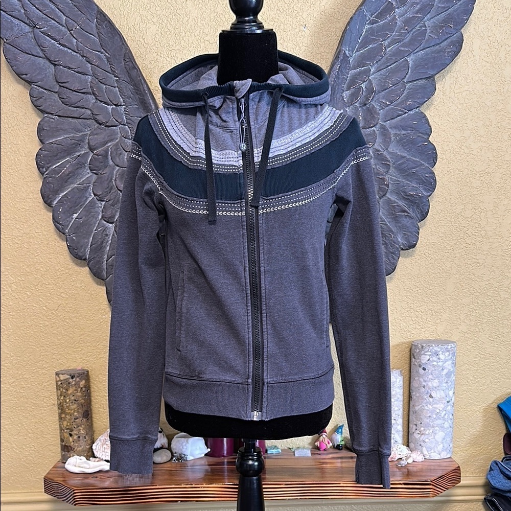 Lululemon Gray Zip-Up Hoodie with Striped Design